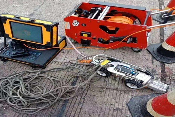 西畴CCTV管道检测机器人